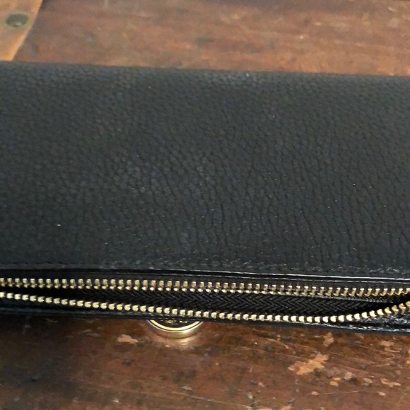 Micheal Kor.  Hamilton bag - Picture 5 of 8